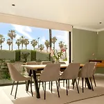 度假居 Brisamar Mit Meerblick Und Beheiztem Pool